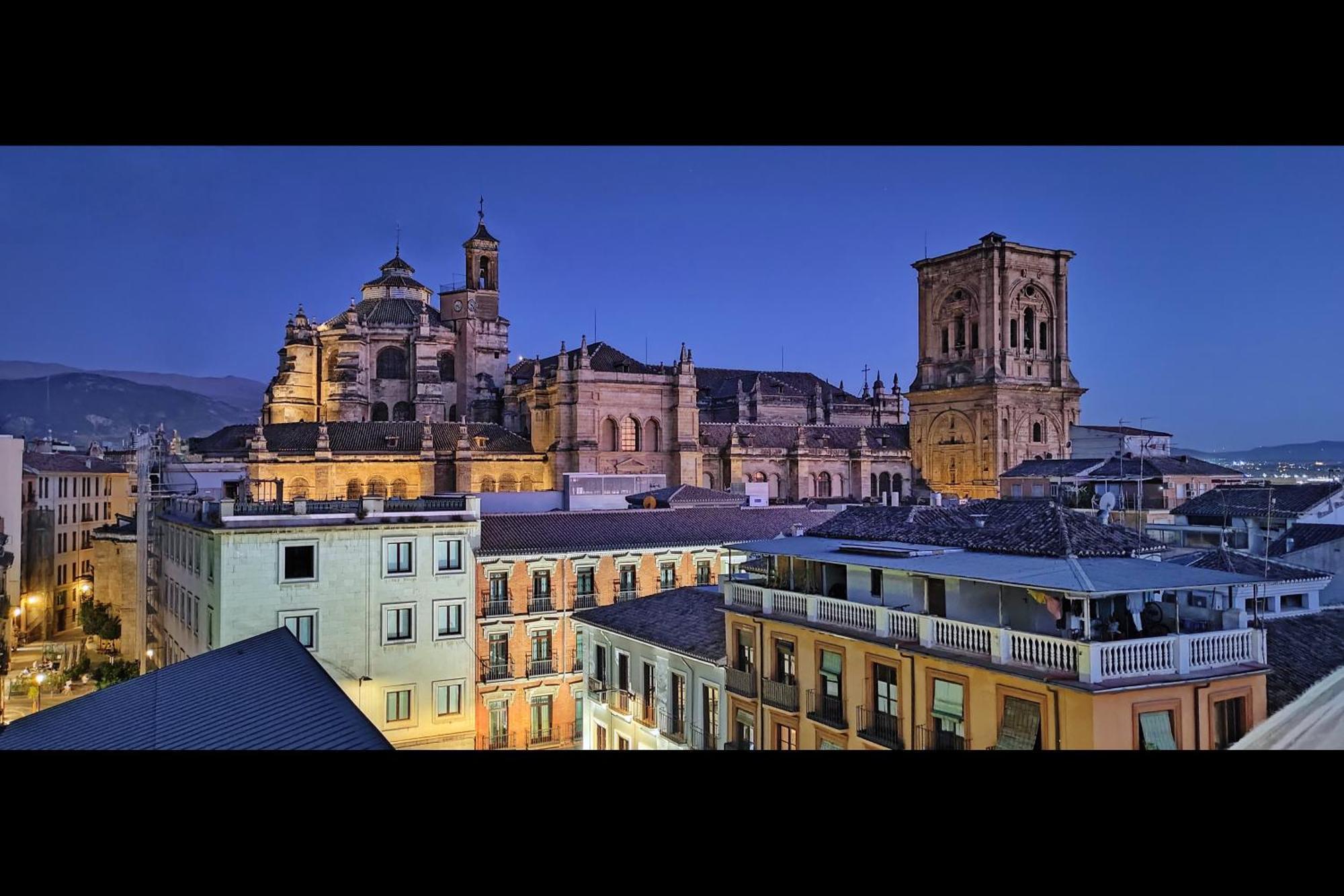 Atico Panorama Catedral Appartement Granada Buitenkant foto
